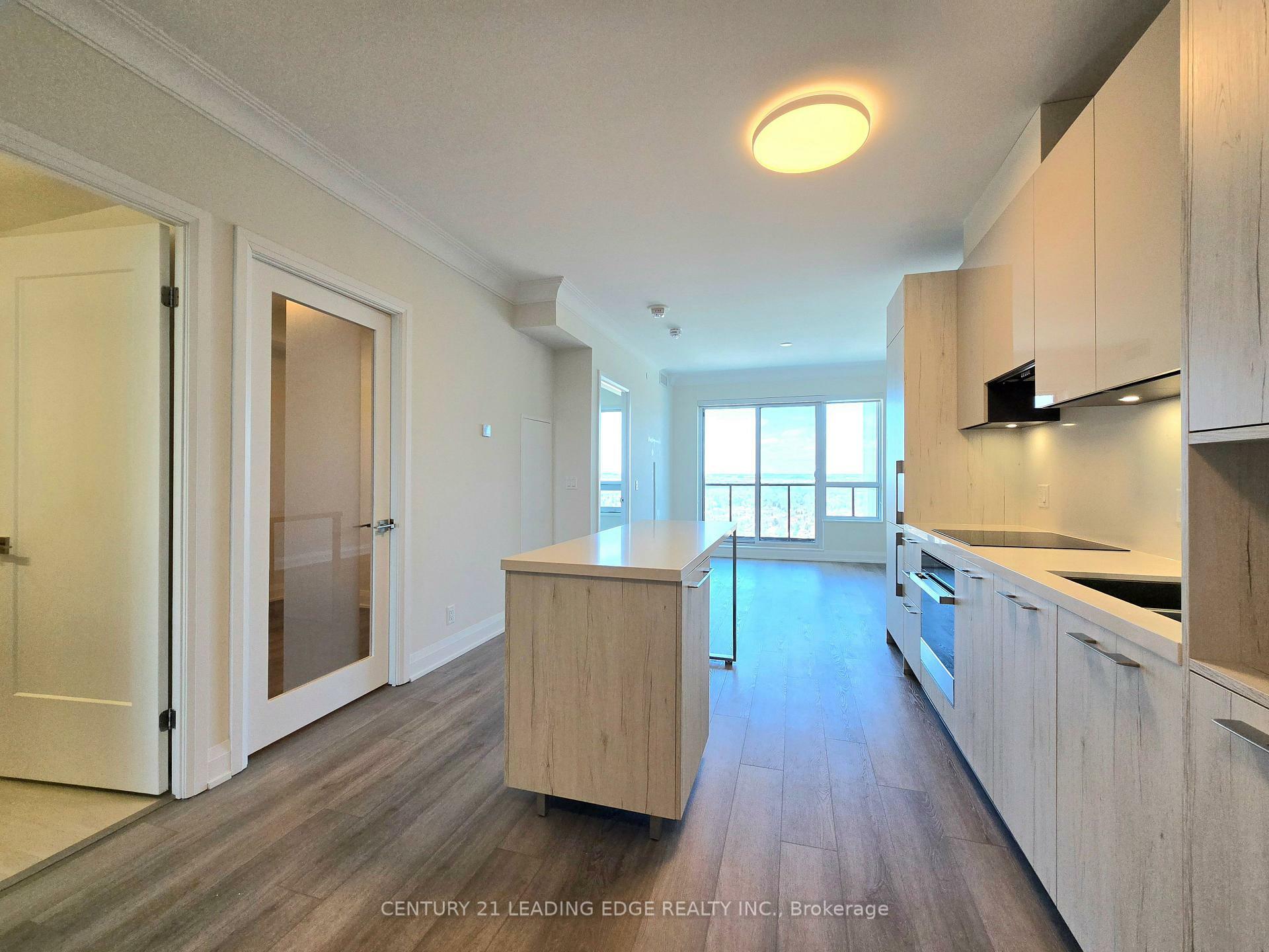 Property Photo: 8 Water Walk Drive 4009 ON L3R 6L4