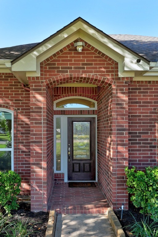 Property Photo: 1517 Cherokee Run TX 78660