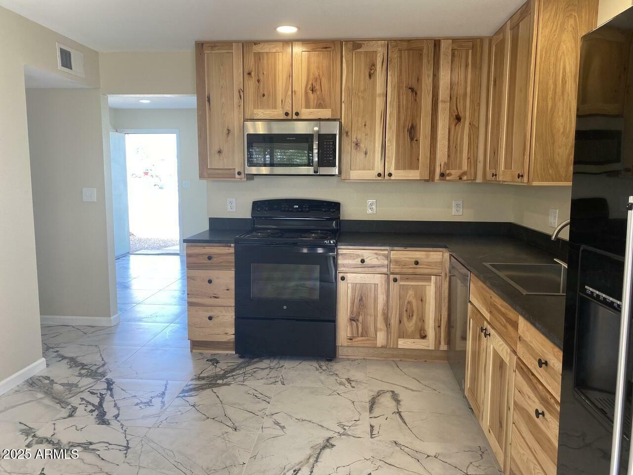 Property Photo: 264 N 54th Street AZ 85205