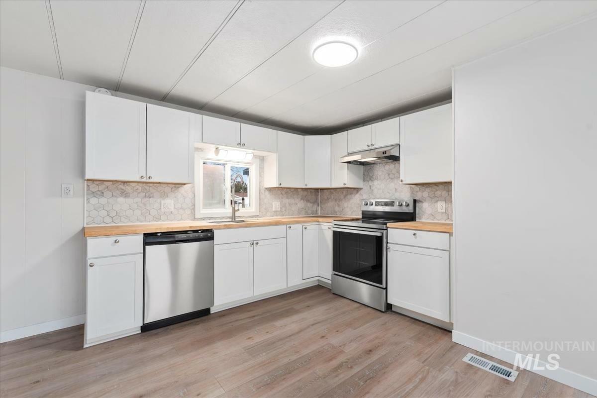Property Photo: 700 E Fairview Ave 31 ID 83642