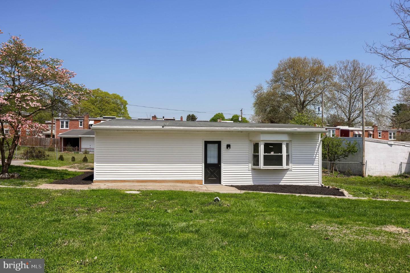 Property Photo: 1026 Lafayette Street PA 17603