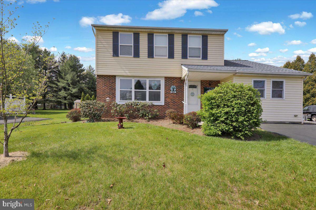 Property Photo: 490 Cheswyck Drive PA 19438