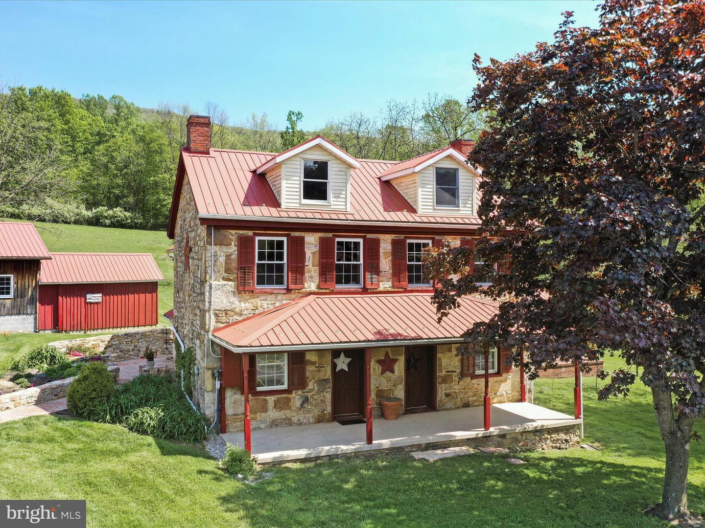 Property Photo: 7160 Little Cove Road PA 17236