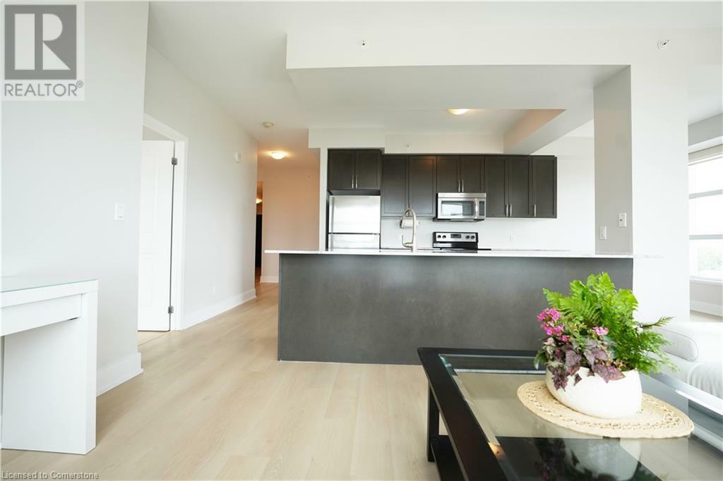 Property Photo:  144 Park Street 908  ON N2L 0B6 