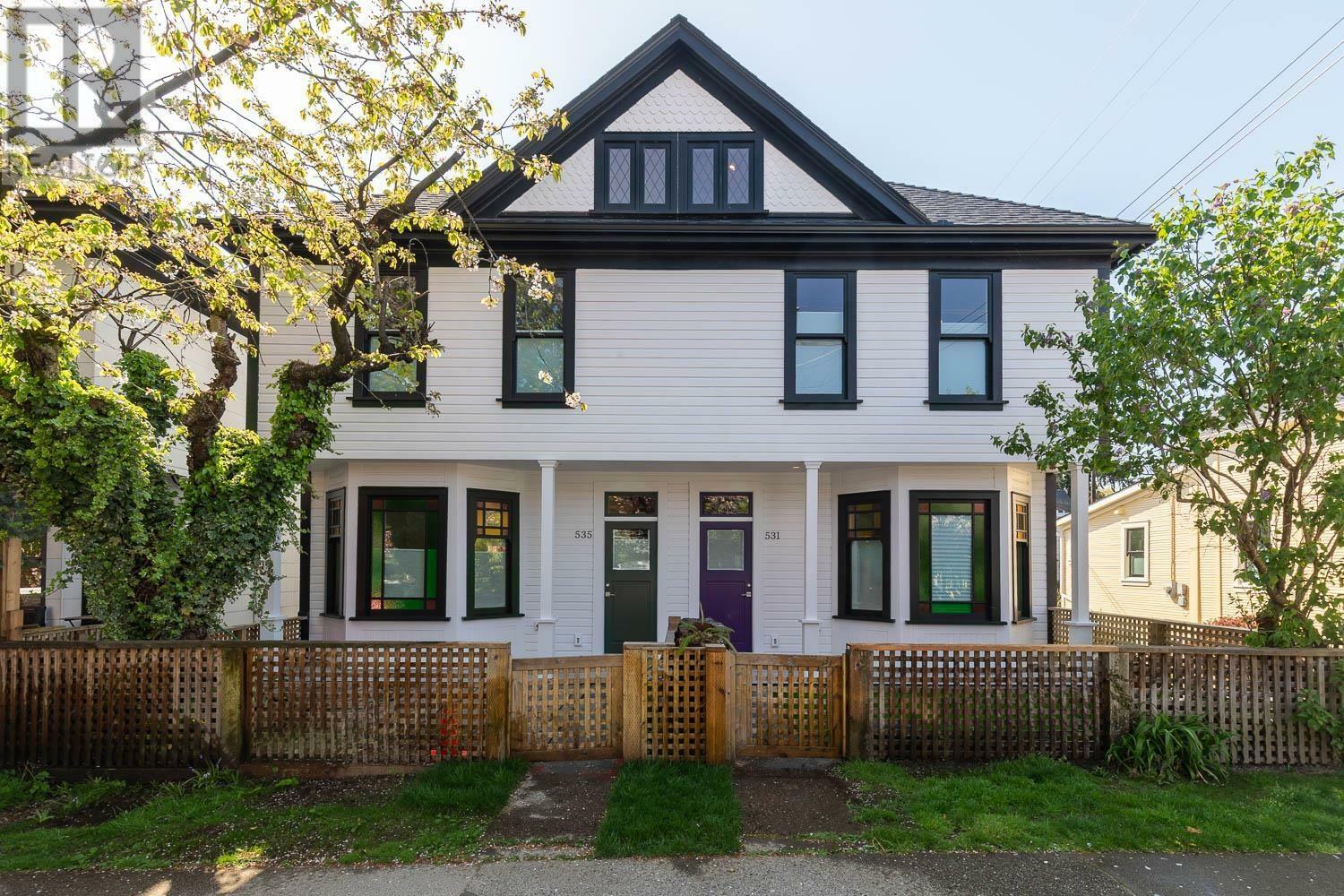 Property Photo: 795 Keefer Street BC V6A 1Y6