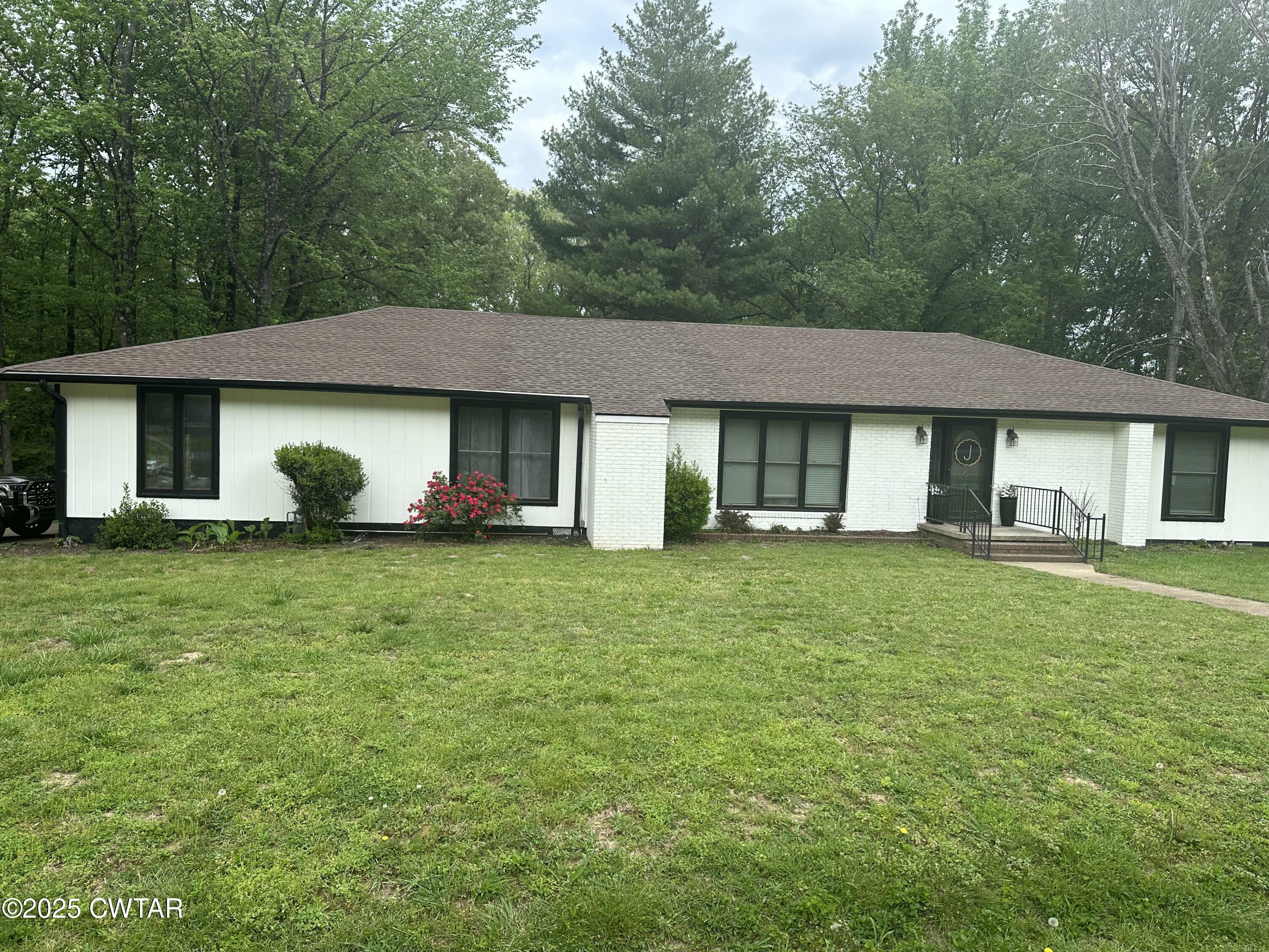 Property Photo: 228 Rolling Hills Drive TN 38305