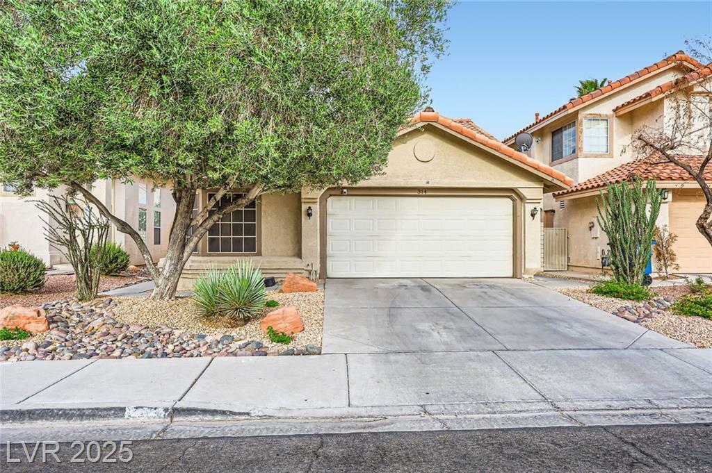 Property Photo: 314 Abbington Street NV 89074