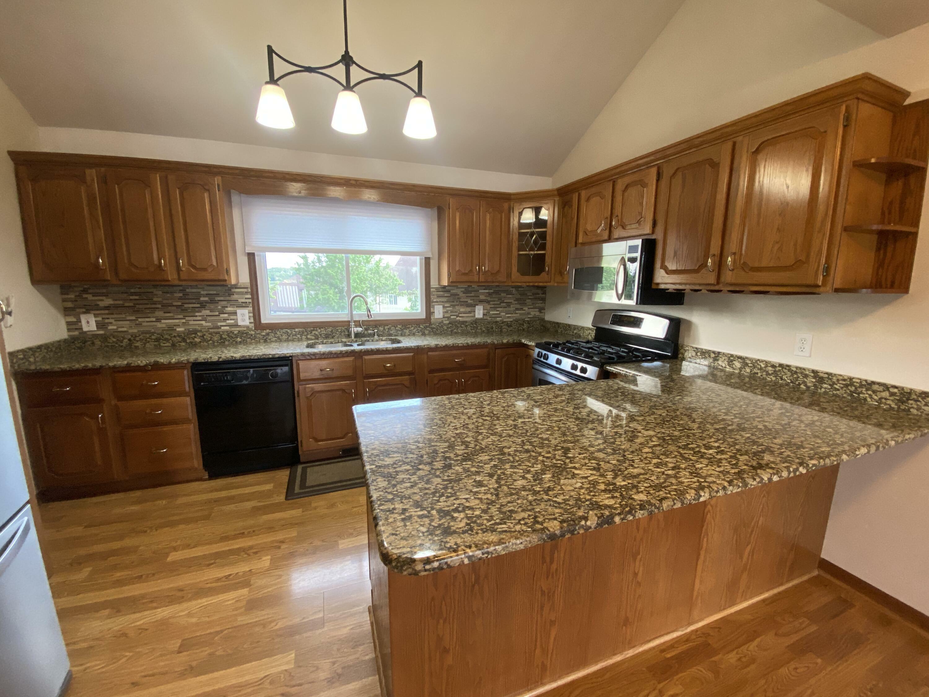 Property Photo: 5050 Spinnaker Lane F IN 46307