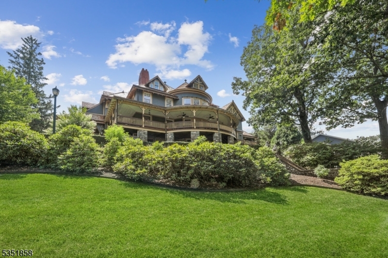 33 Edgemere Ave  Mount Arlington Boro NJ 07856 photo