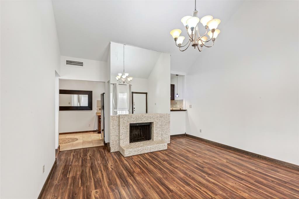 Property Photo: 2100 Tanglewilde Street 612 TX 77063