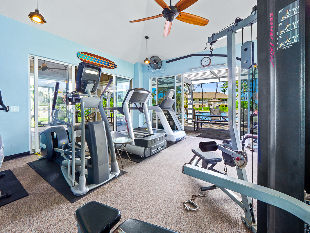 Property Photo: 75-6009 Alii Dr Y22 HI 96740