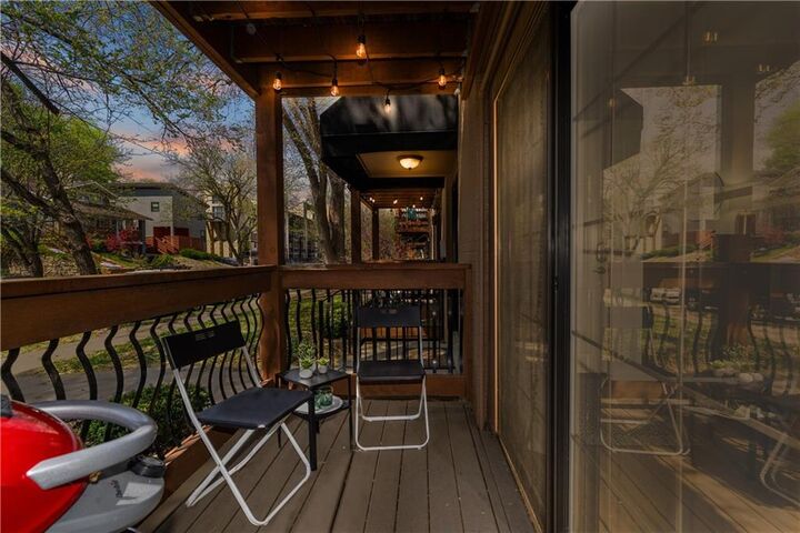 Property Photo:  4541 Holly Street #1  MO 64111 