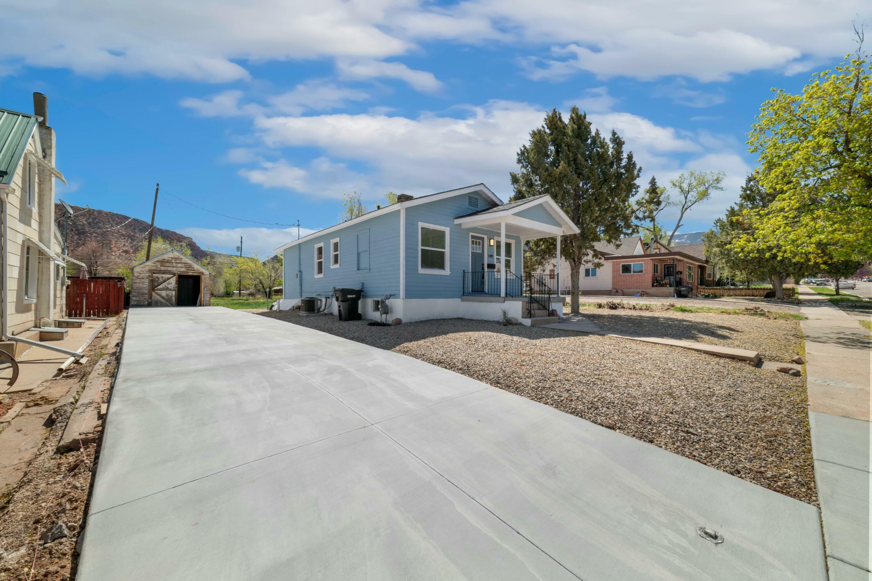 Property Photo: 149 S 200 E UT 84720