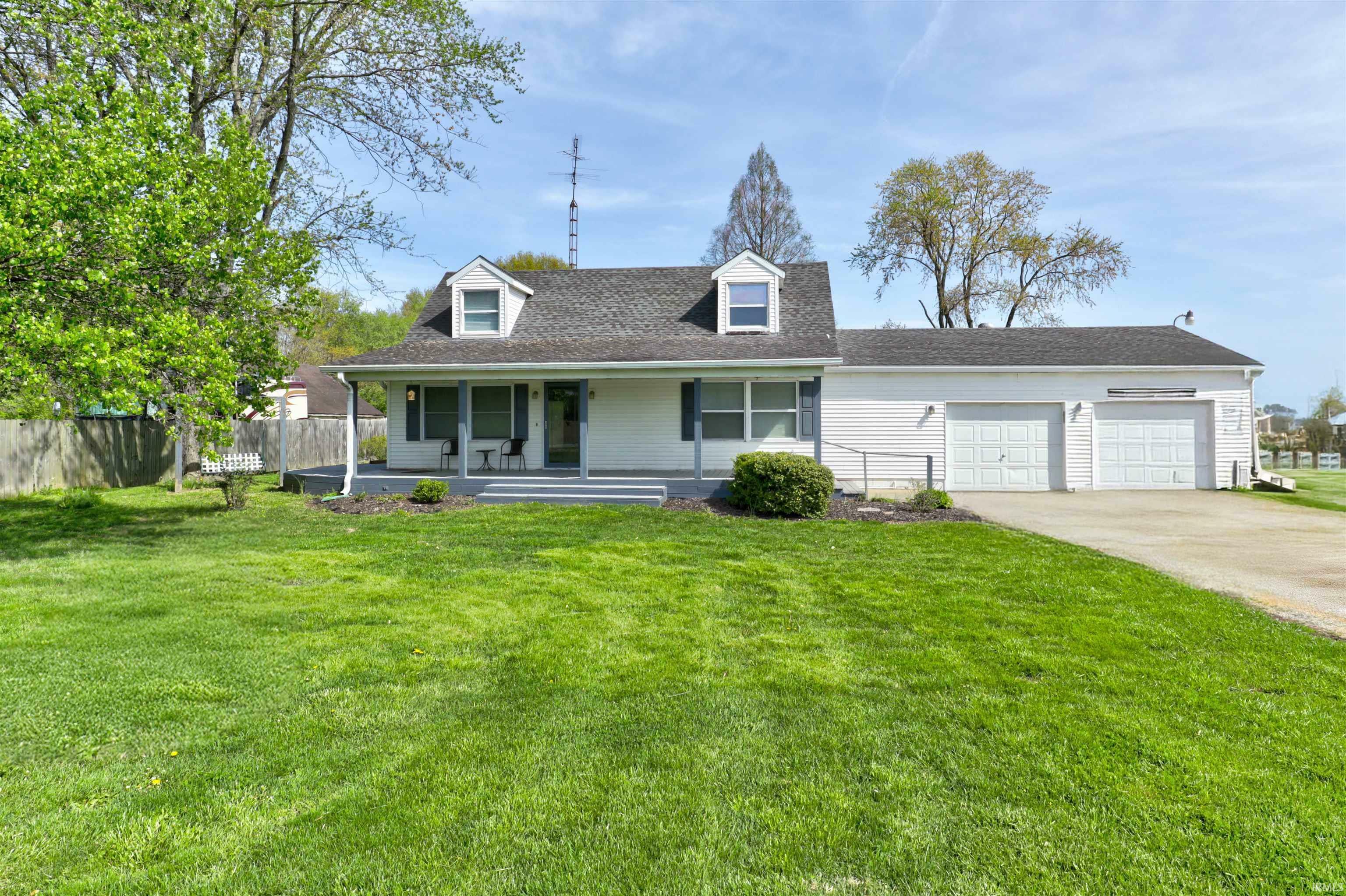 Property Photo: 4525 E State Road 56 IN 47598