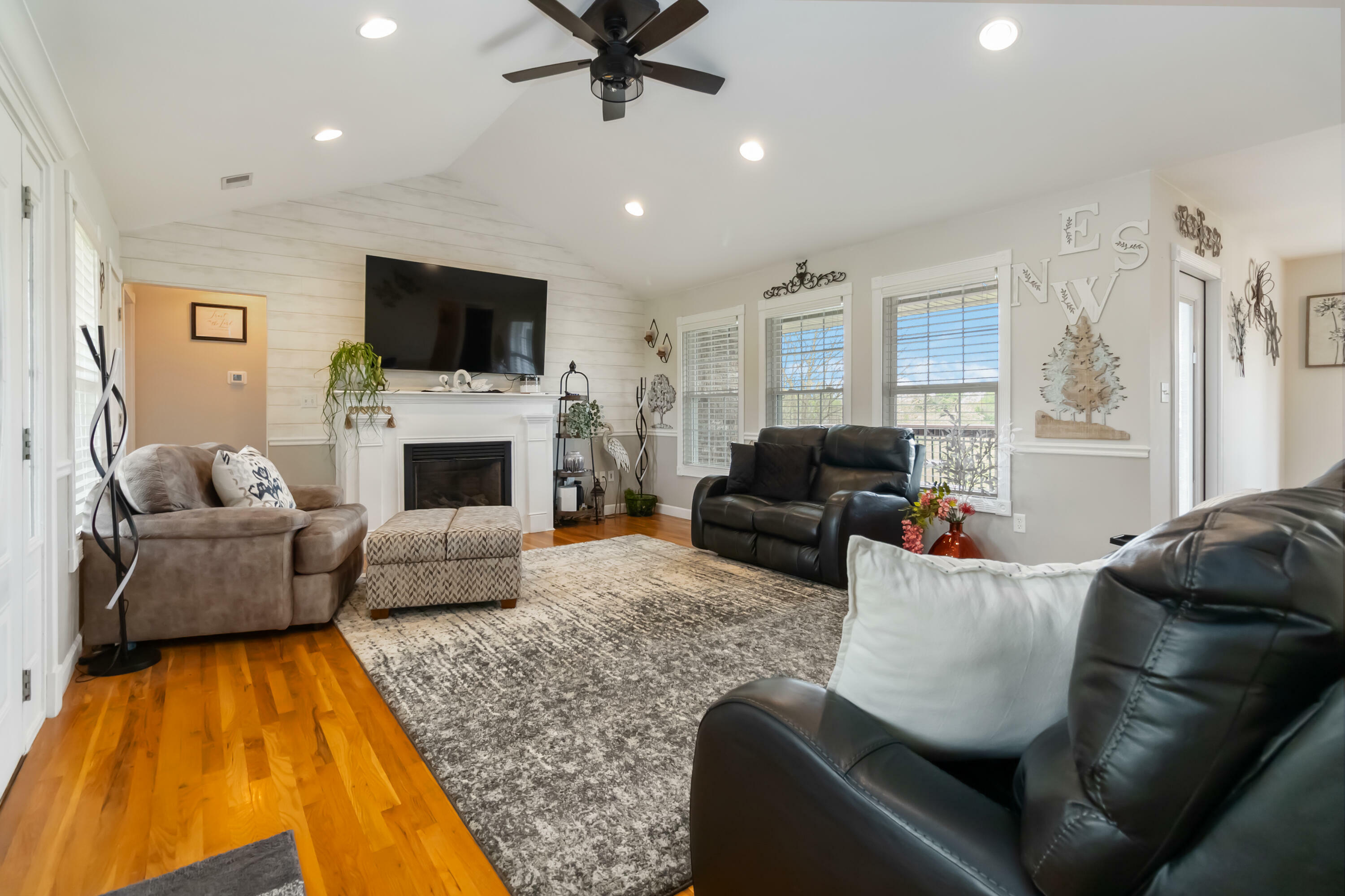 Property Photo: 252 Hidden Crest Drive KY 42503