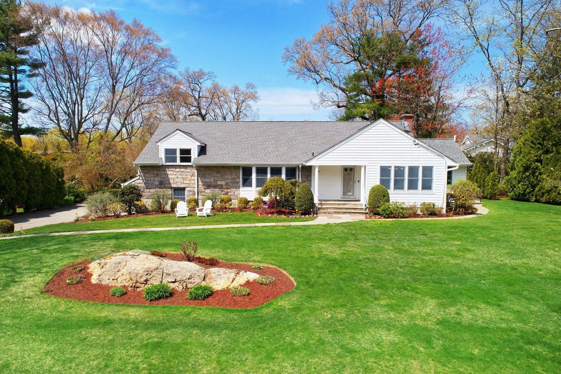 17 Aspen Road  Scarsdale NY 10583 photo