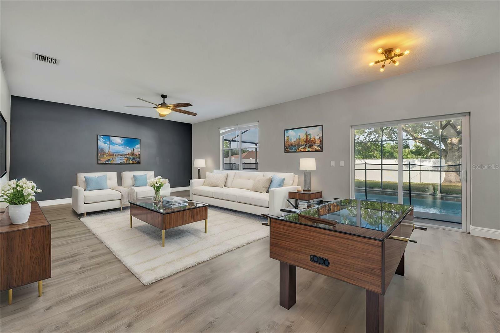 Property Photo: 486 Sycamore Springs Street FL 32713
