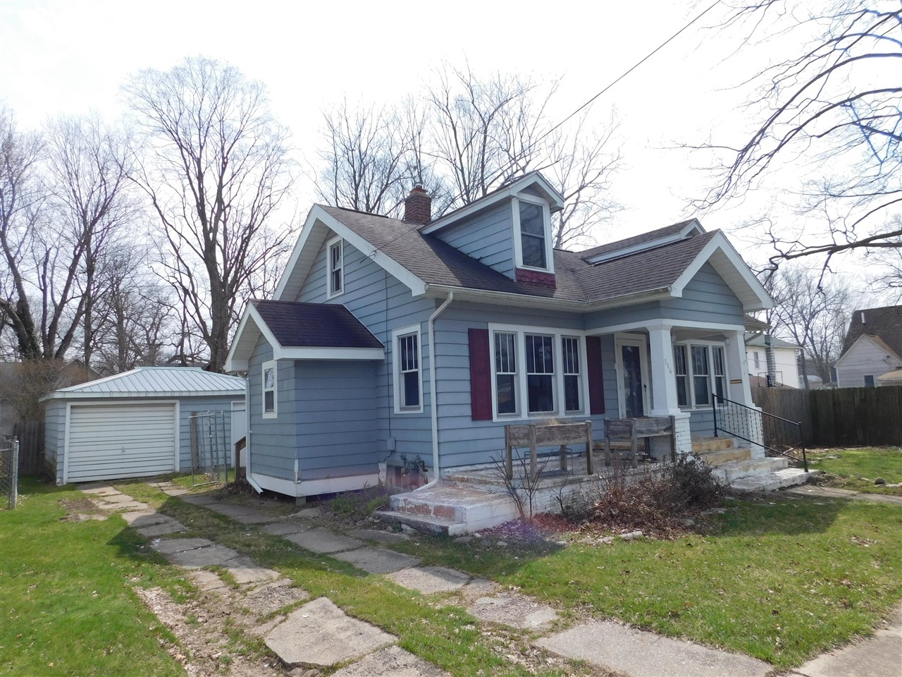 Property Photo: 114 S Lincoln Avenue MI 49093-4909