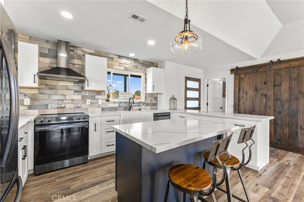 Property Photo:  22402 Canyon Club Drive  CA 92587 