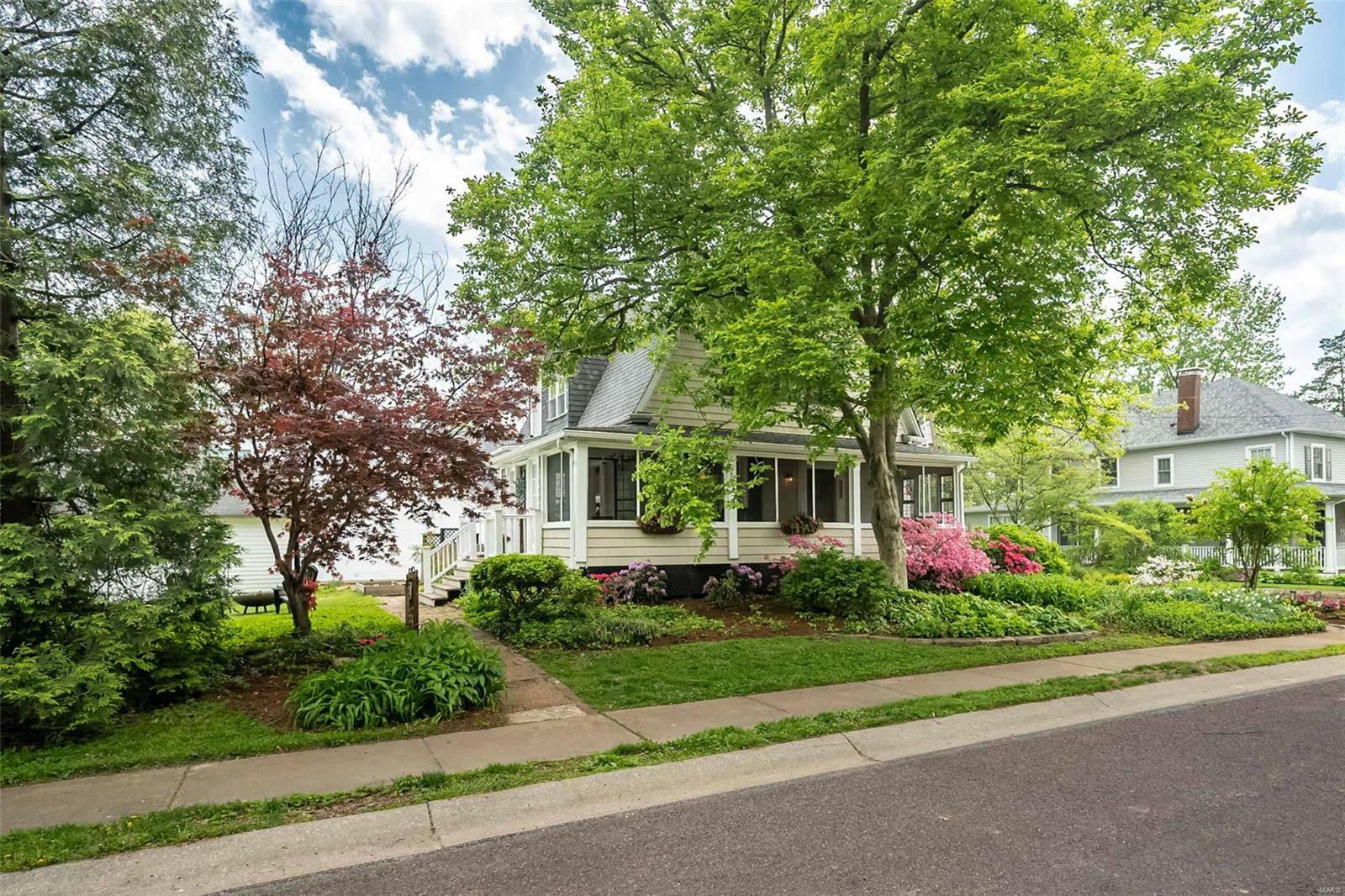 Property Photo: 680 Bonita Avenue MO 63119