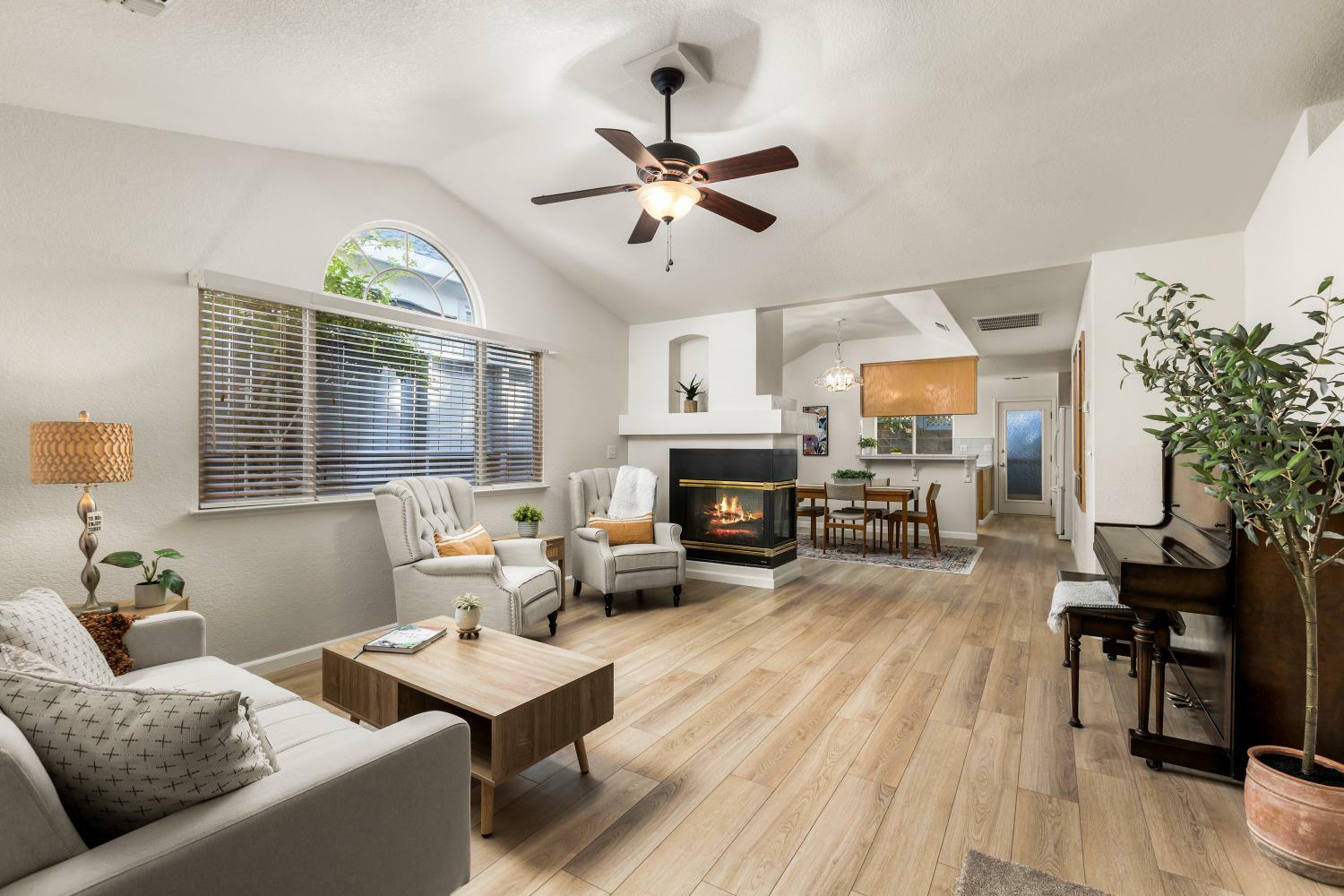 Property Photo: 118 Carriage Lane CA 95949