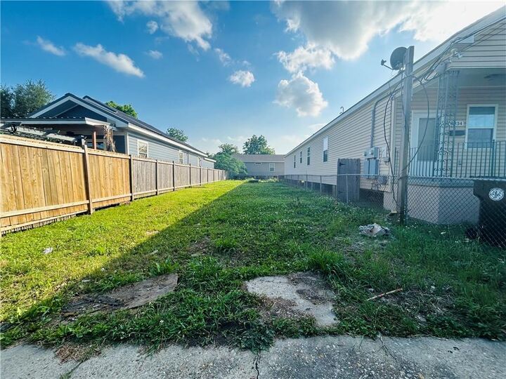 Property Photo:  8926 Forshey Street  LA 70118 