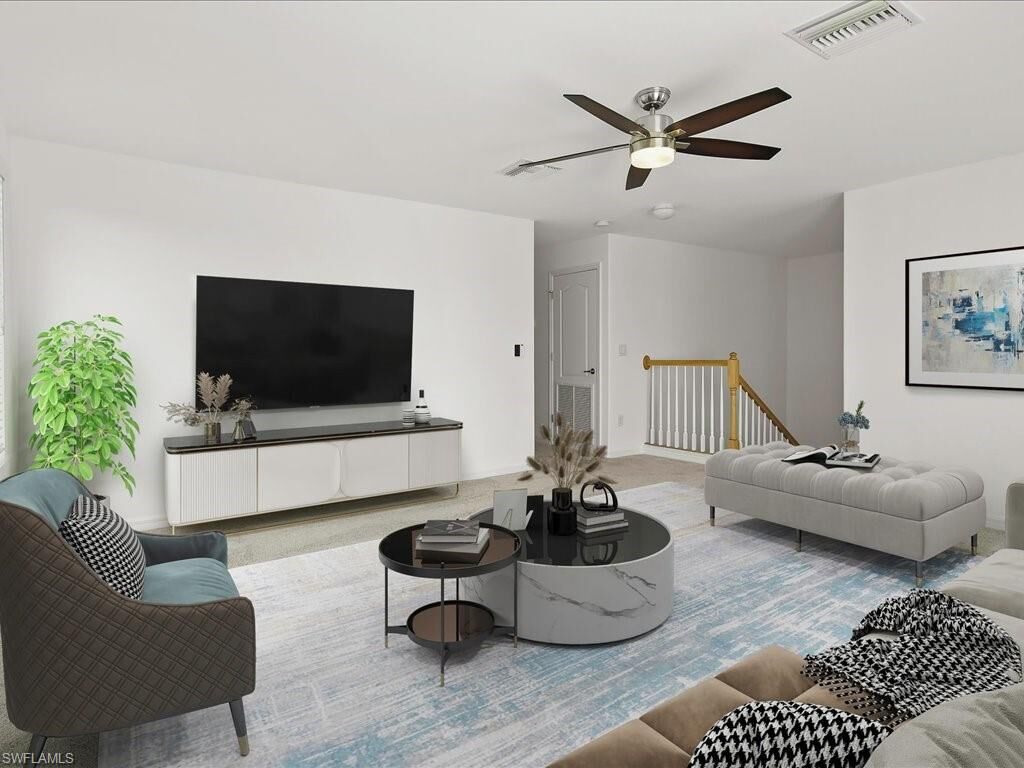 Property Photo: 2478 Heydon Cir E FL 34120