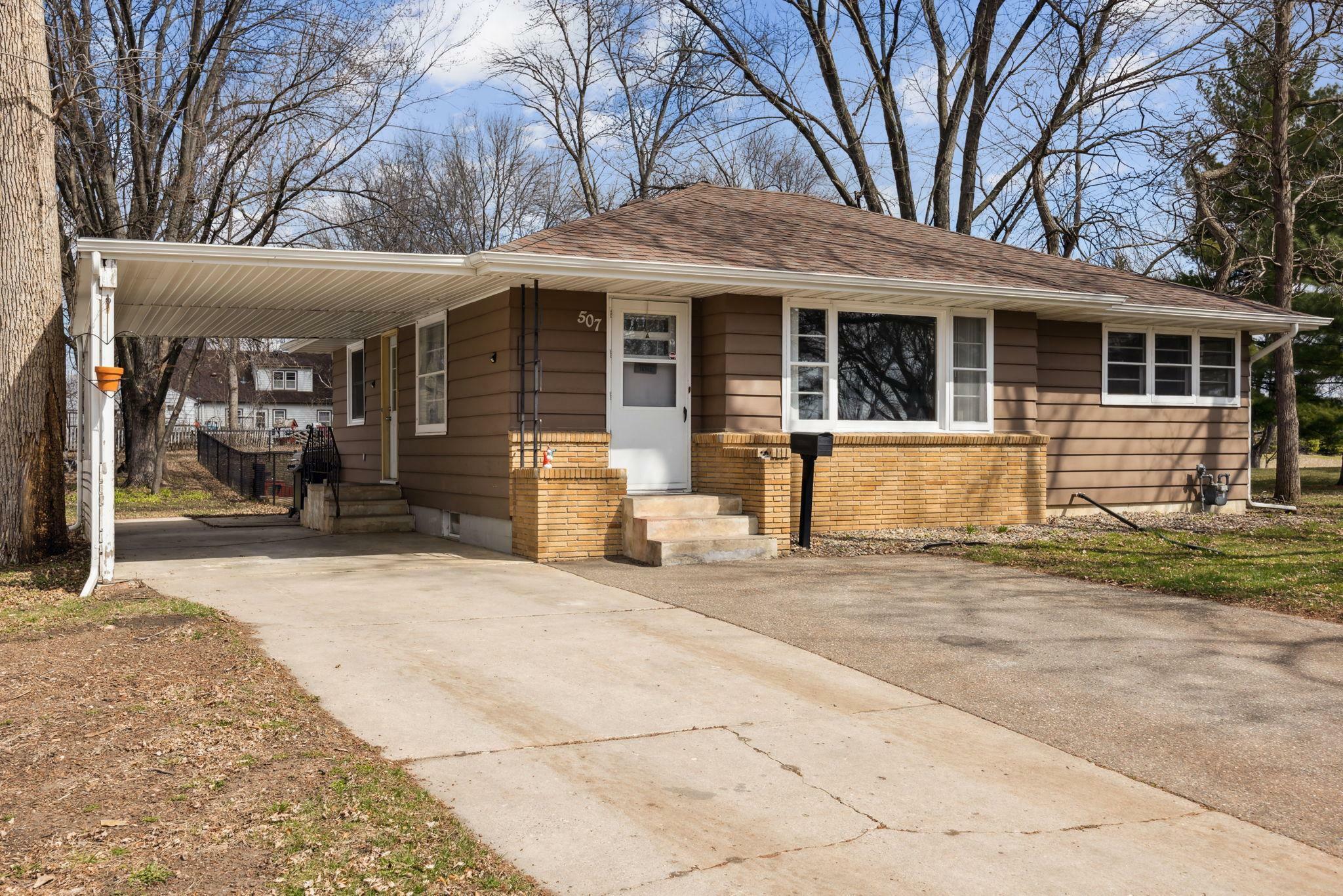 Property Photo: 507 1st Street NE MN 55313