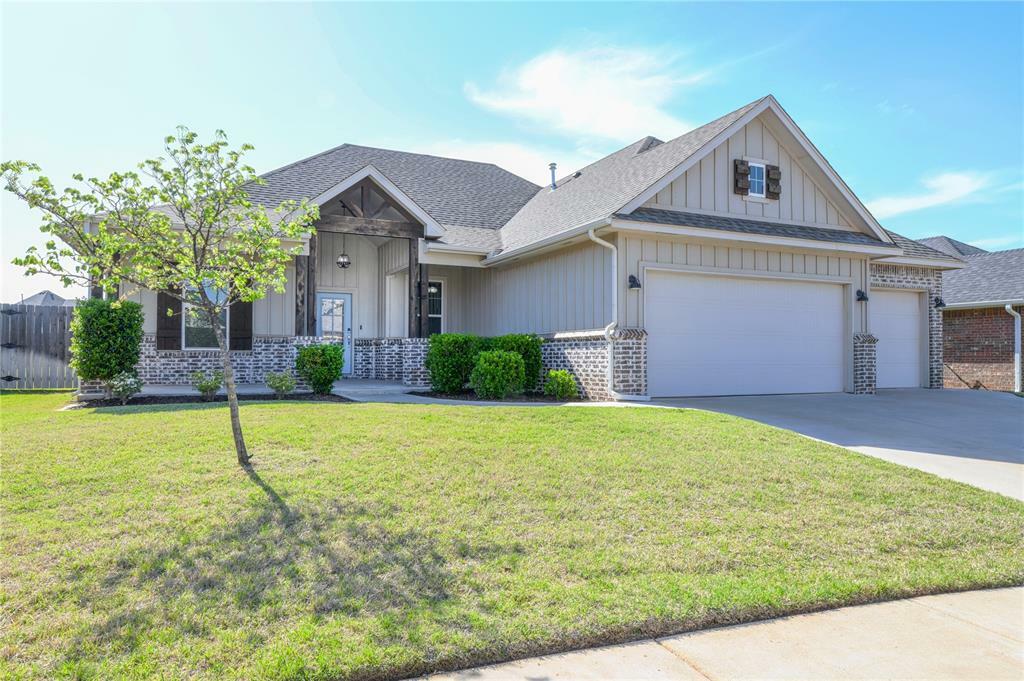 Property Photo: 10805 Mountain Fork Drive OK 73099