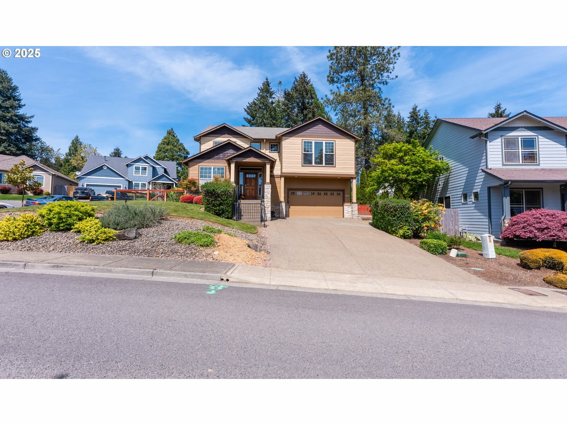 Property Photo: 4657 Southampton Dr SE OR 97302