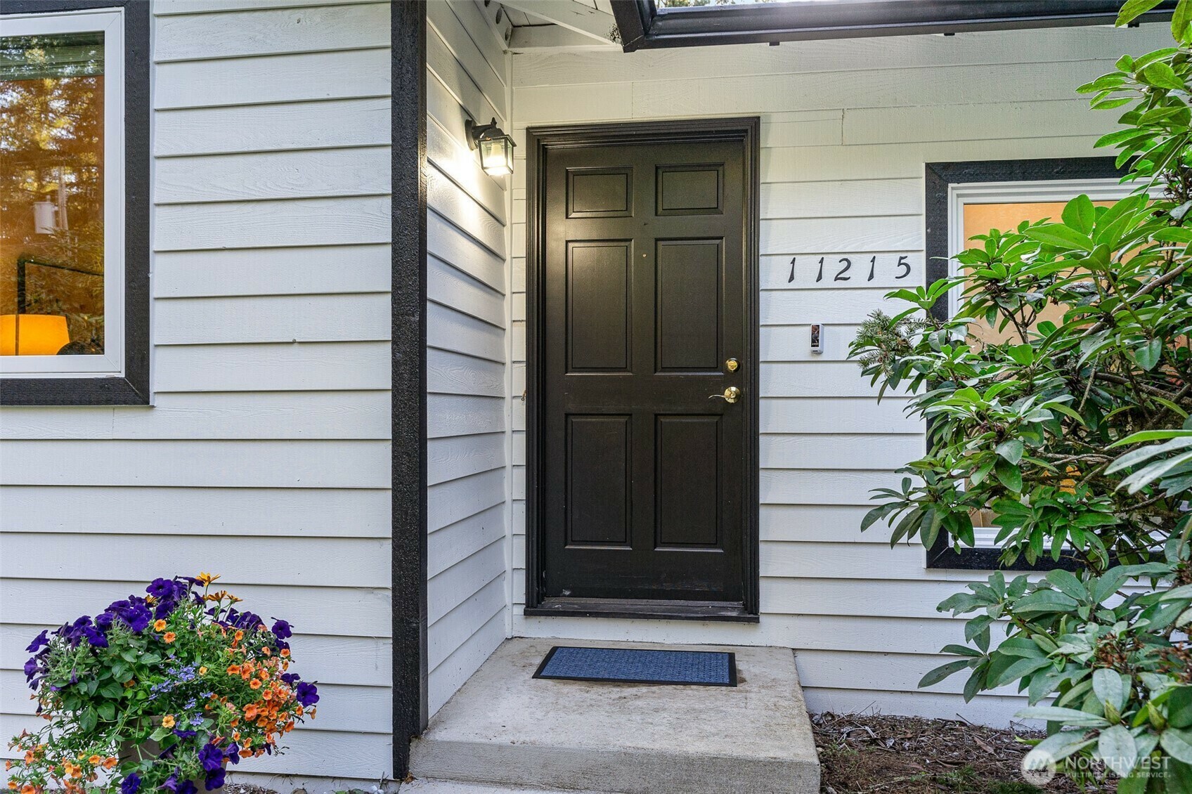 Property Photo: 11215 320th Avenue NE WA 98014