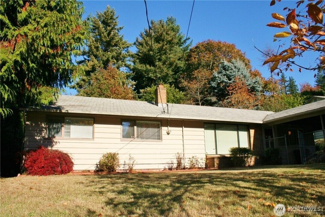 Property Photo: 3812 S 178th Street WA 98188