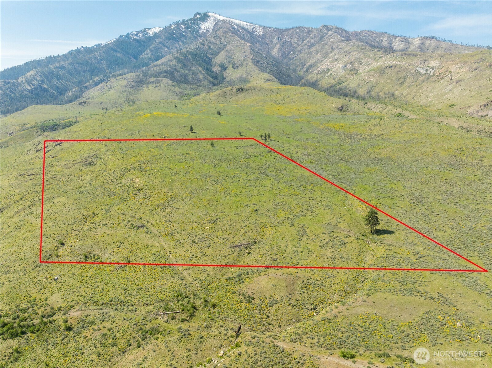 Property Photo: 435 Hwy 153 7 WA 98846