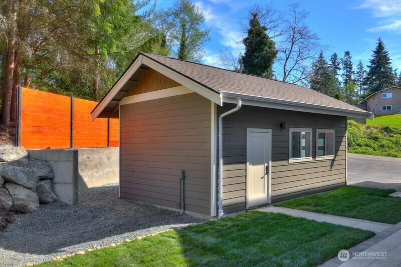 Property Photo: 5921 164th Street SW WA 98037