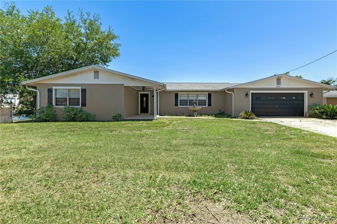 Property Photo: 3925 N Nokomis Point FL 34428