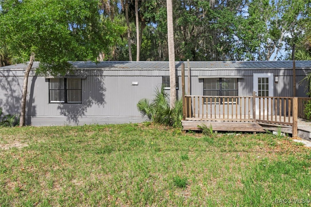 Property Photo: 960 N Rock Crusher Road FL 34429