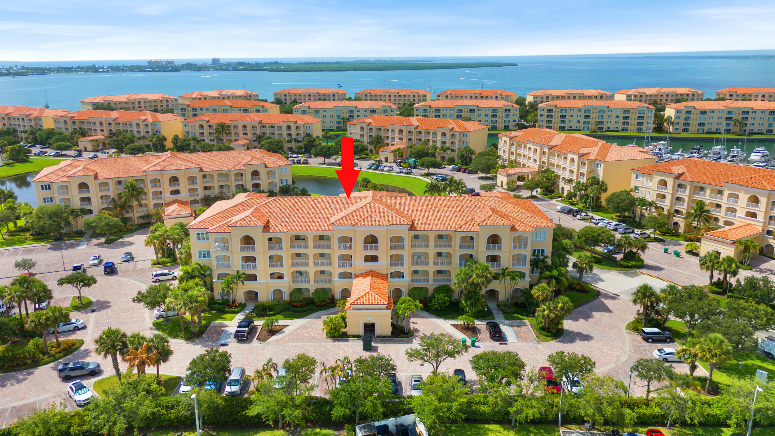 Property Photo: 37 Harbour Isle Drive E 304 FL 34949