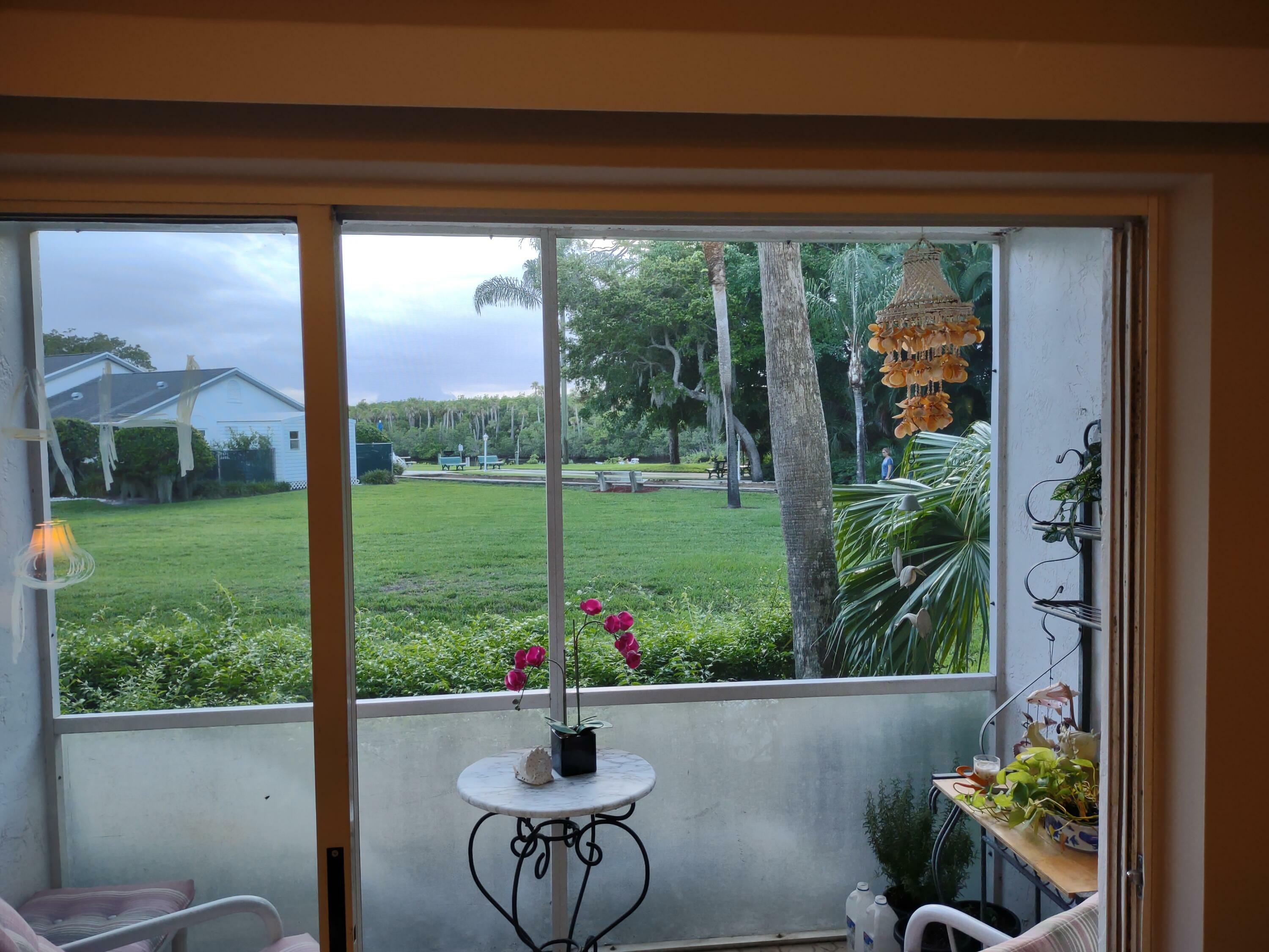 Property Photo: 2518 SE Anchorage Cove H-1 FL 34952