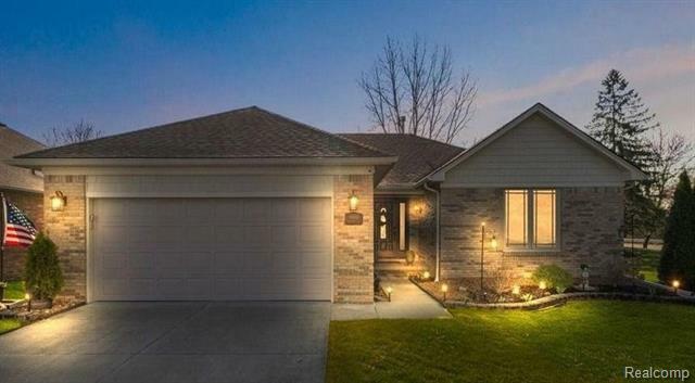 41646 Westbury Lane  Clinton Twp MI 48038 photo