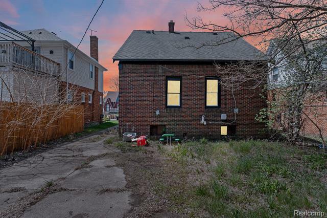 Property Photo: 15374 Birwood Street MI 48238