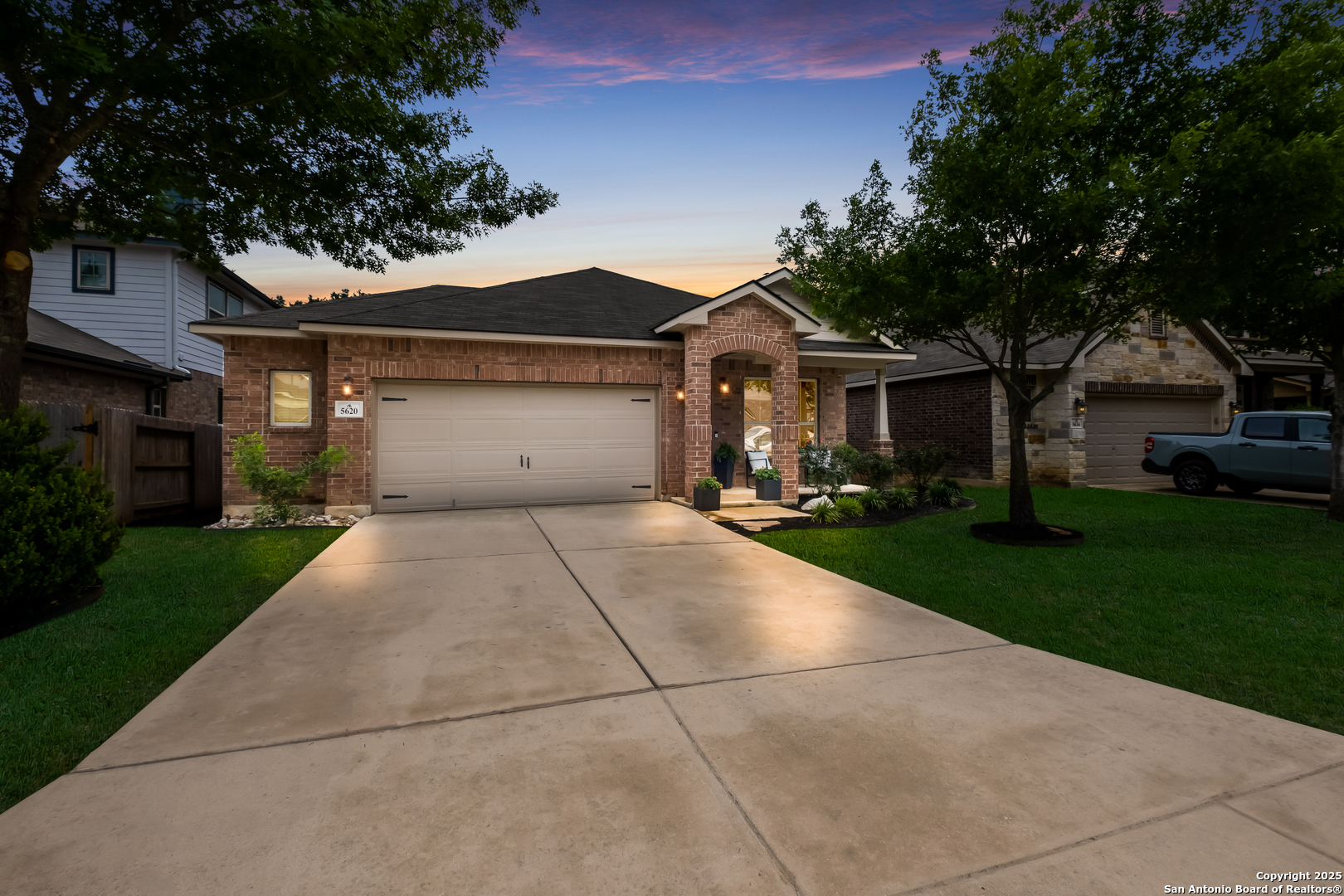 Property Photo: 5620 Carriage Falls TX 78261