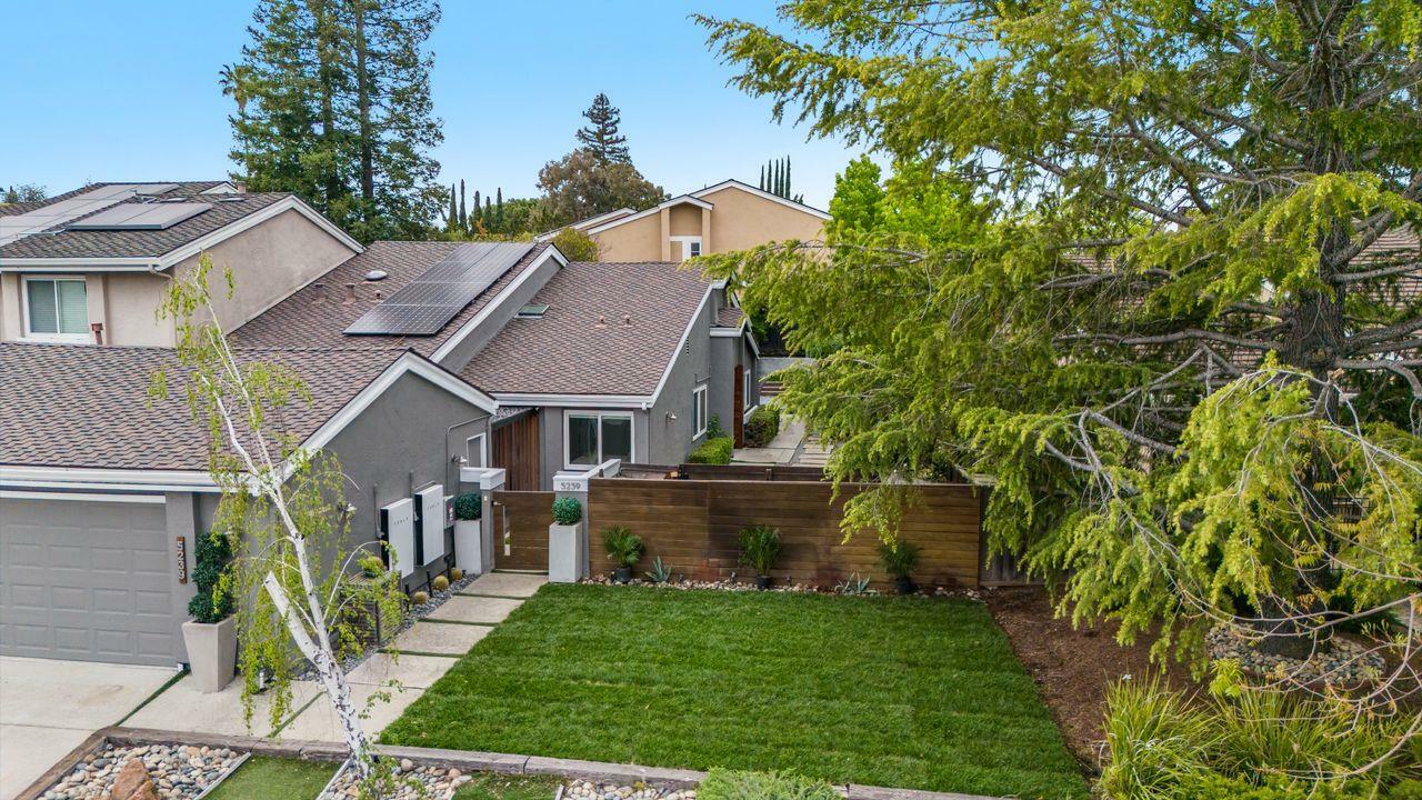 Property Photo: 5239 Leesa Ann Court CA 95124