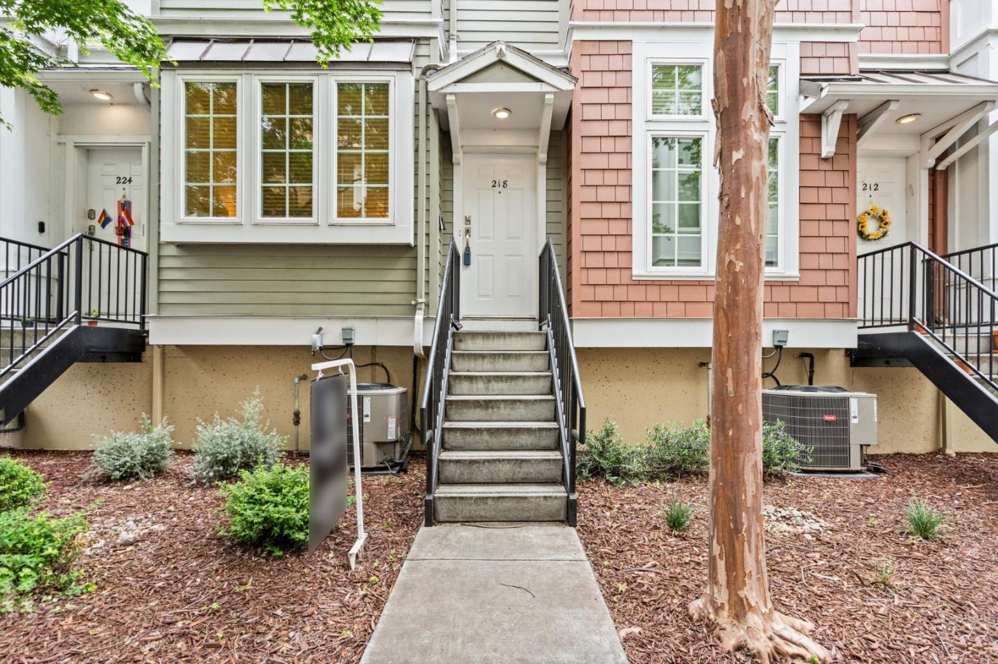 Property Photo: 218 Grayson Terrace CA 95126
