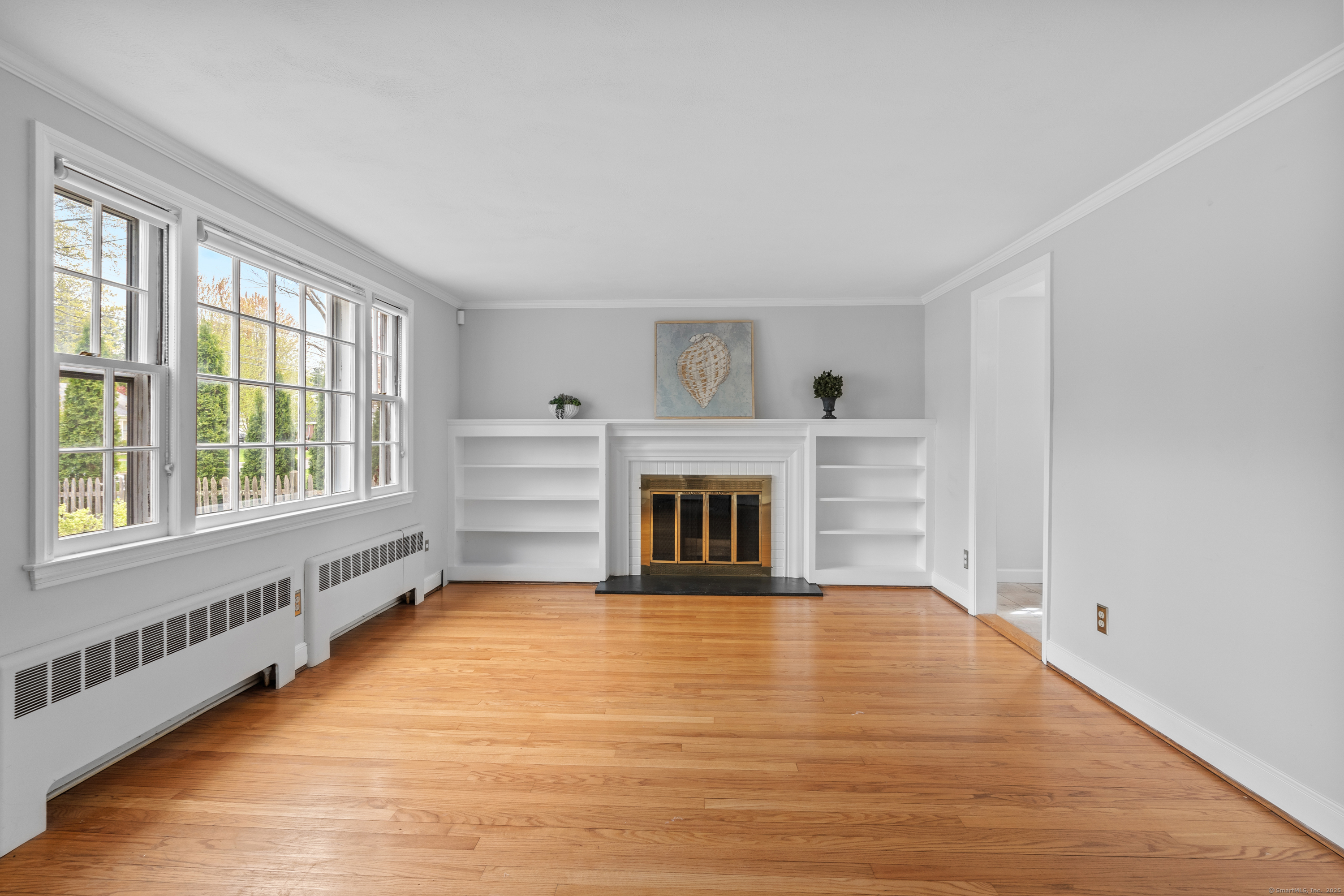 Property Photo: 25 Sherwood Road CT 06117