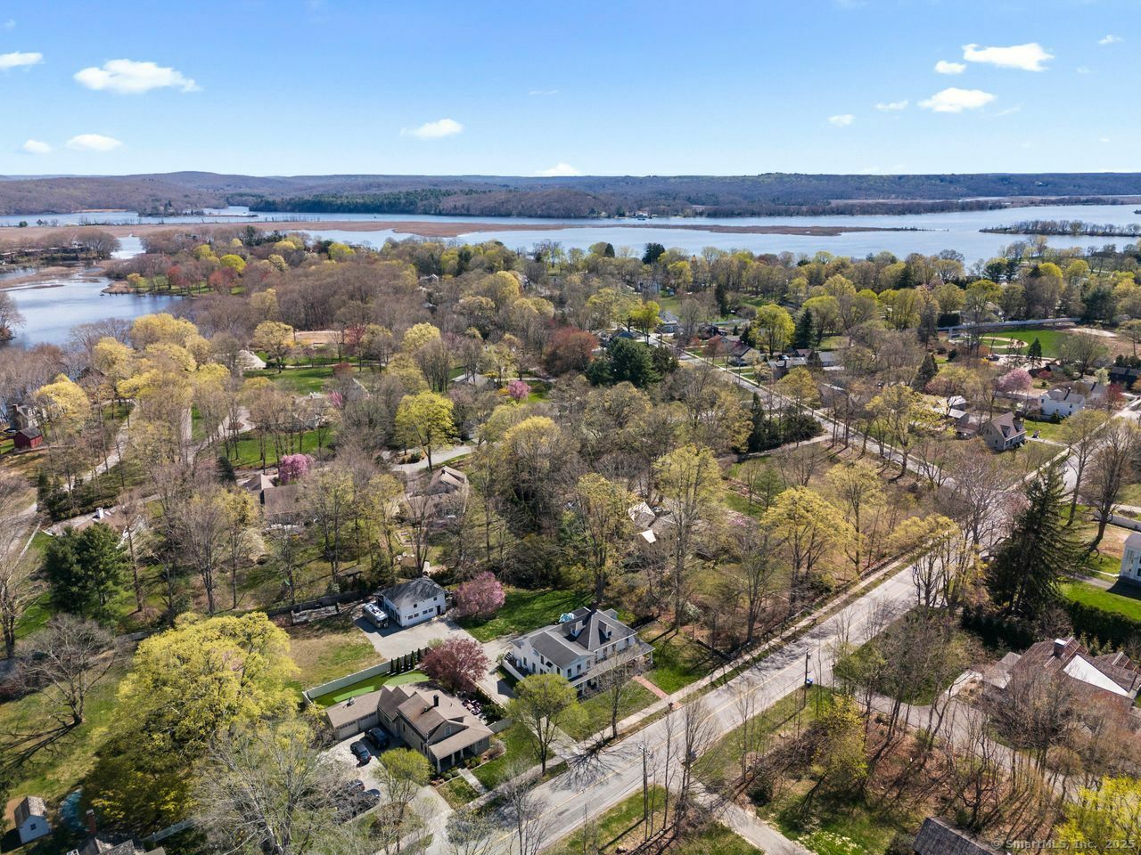 Property Photo: 101 North Main Street CT 06426