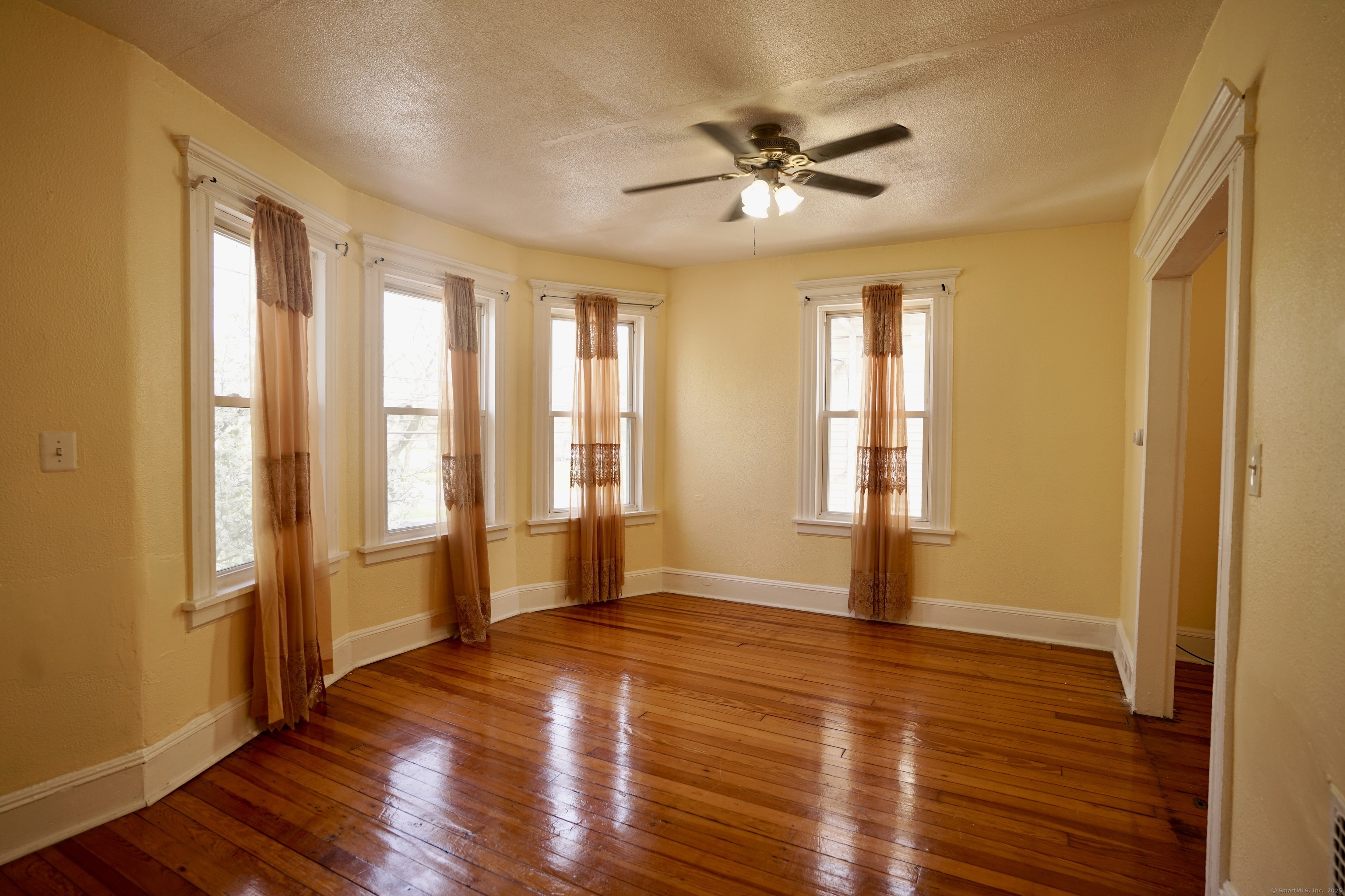 Property Photo: 744 Boston Avenue CT 06610