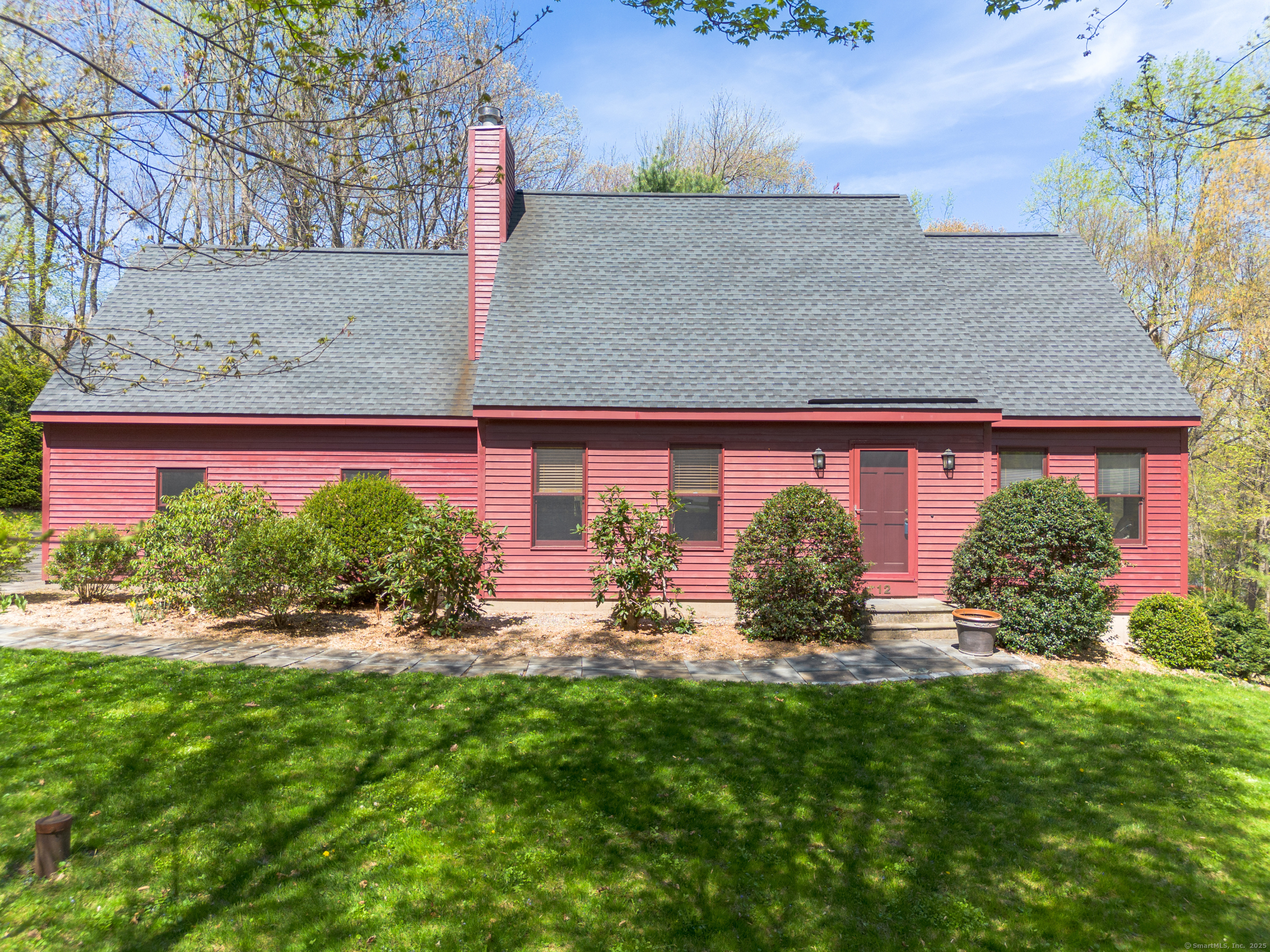 Property Photo: 12 Stephen Court CT 06712