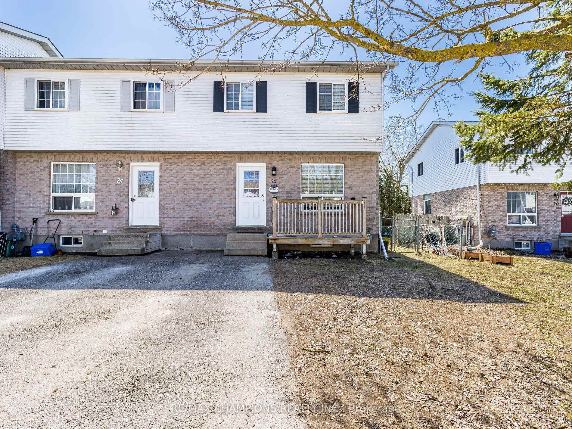 Property Photo: 22 Farrell Lane ON N0G 1A0