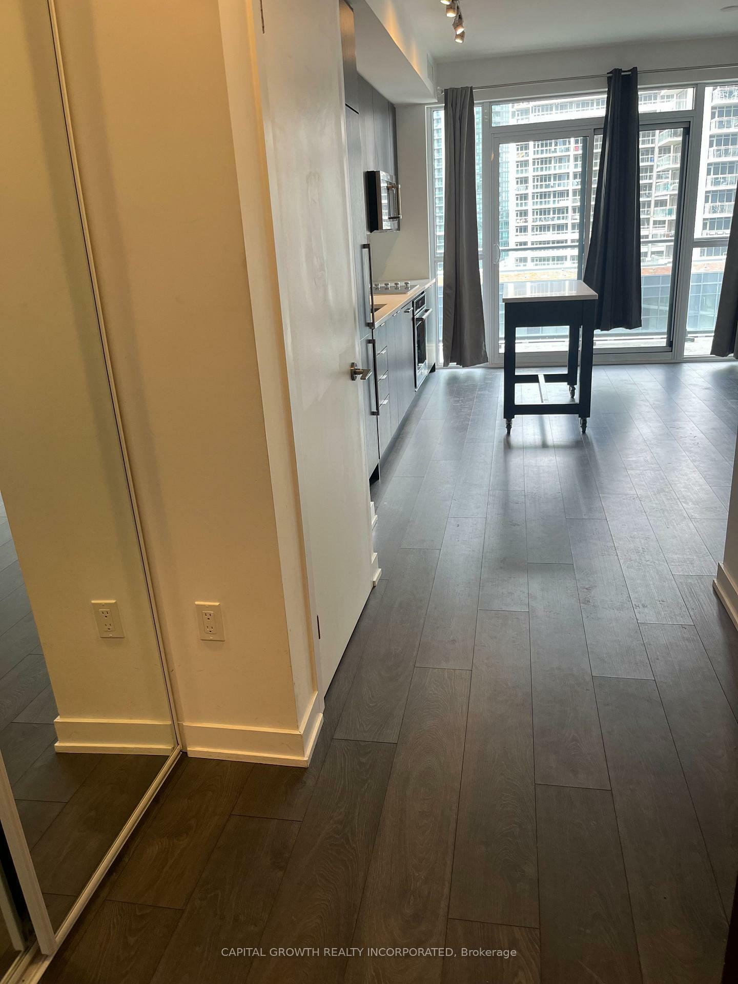 Property Photo: 38 Iannuzzi Street 902 ON M5V 0S2