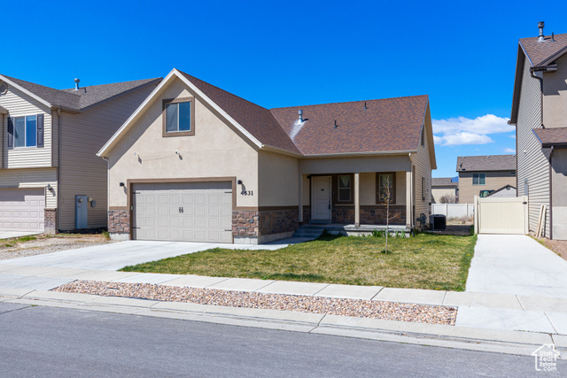Property Photo: 4631 N Conestoga Way UT 84005
